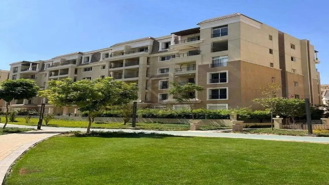 Sarai 169 Lake View Apartment