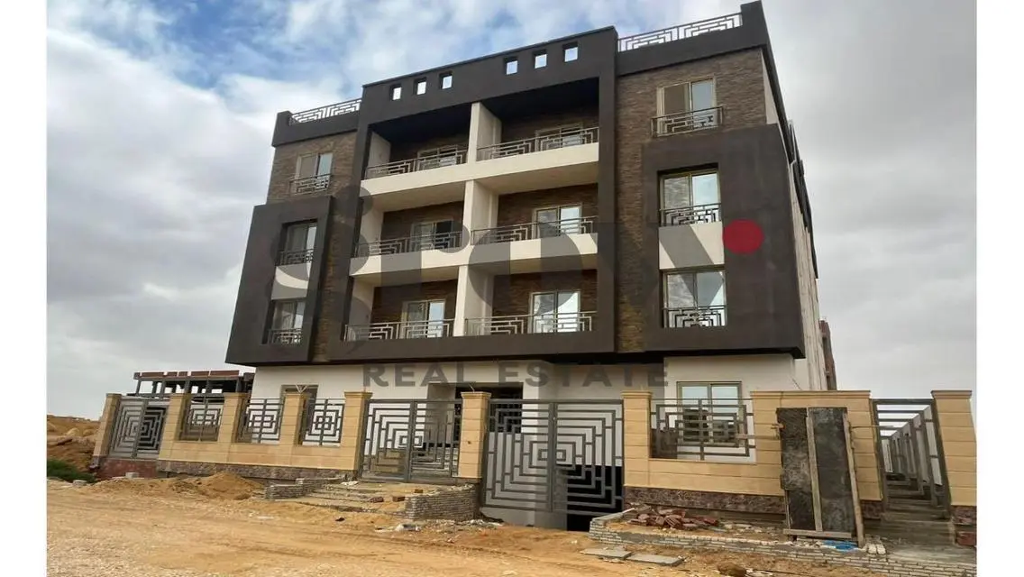 Luxurious Apartment with Spacious Design in Prime Location