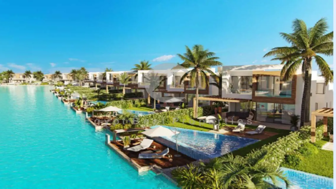 Luxury Villa for Sale with Stunning Lake View