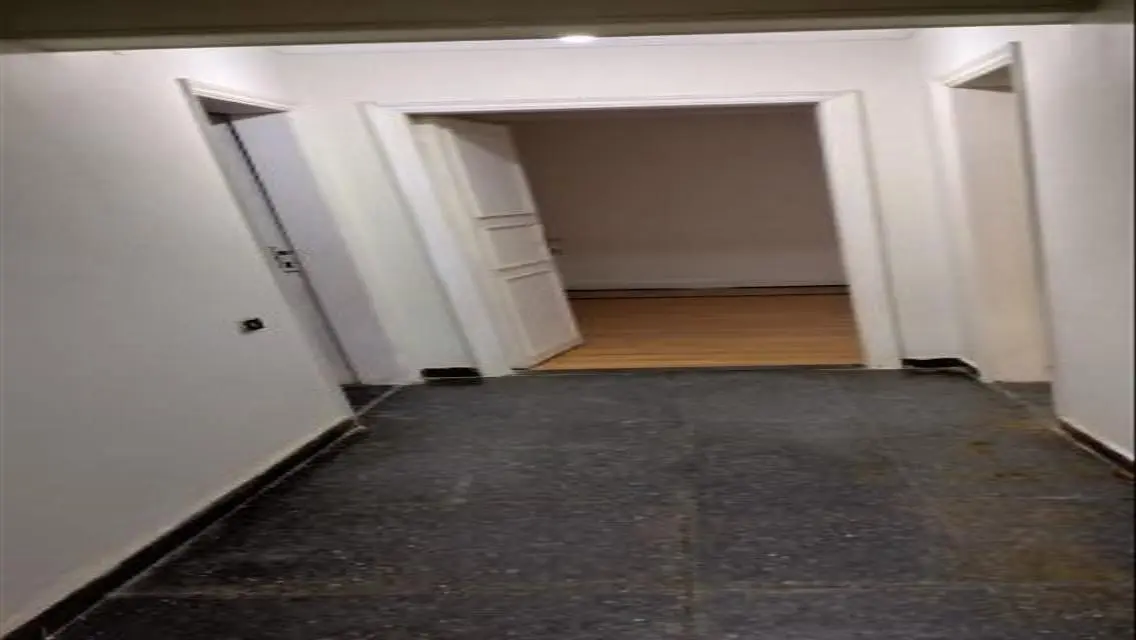 Stunning 3-Bedroom Apartment with Luxury Amenities