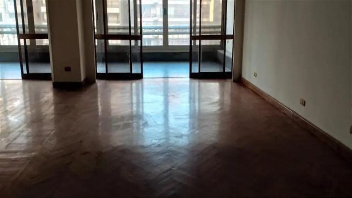 Stunning 3-Bedroom Apartment with Luxury Amenities