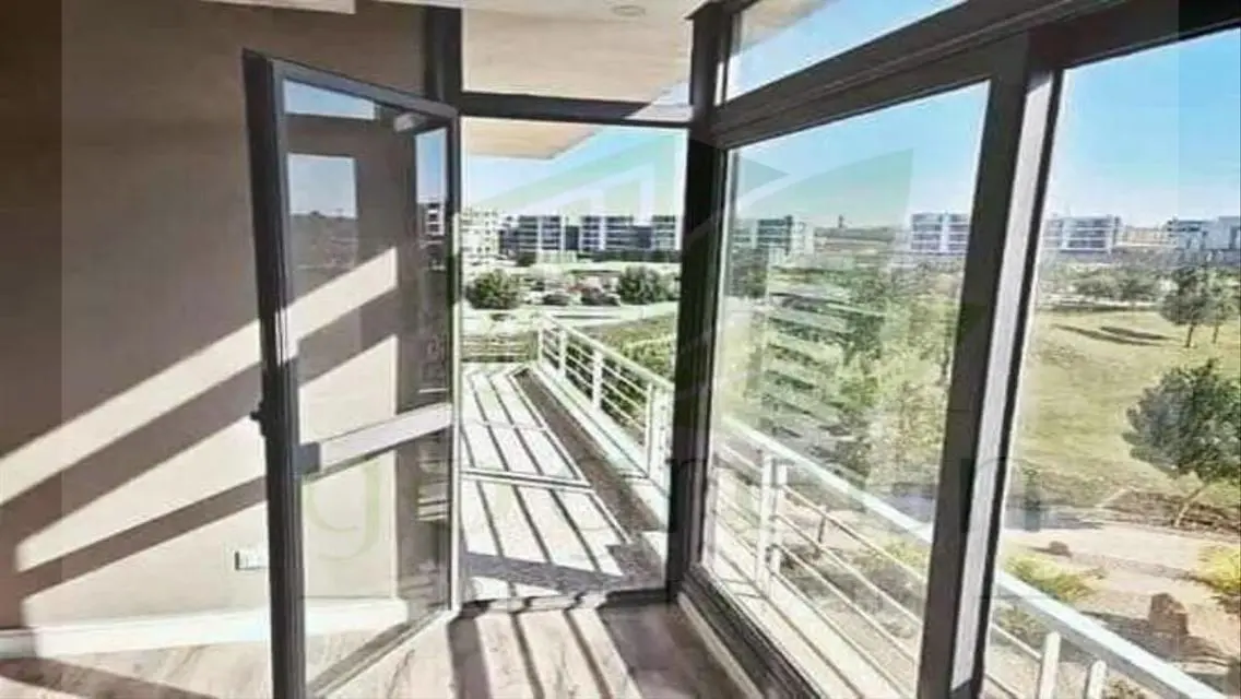 Luxurious Apartment for Sale with Stunning Views