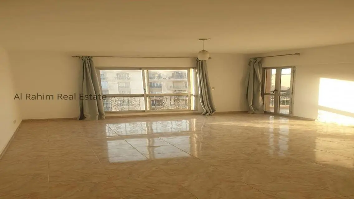 Luxurious Apartment with Spacious Comfort - 5,500,000 EGP