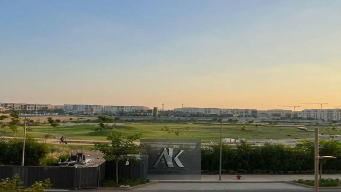 Luxurious Property in Prime Location with Stunning Views