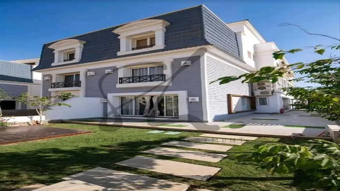 Luxurious Villa for Sale with Unique Design and Spacious Area