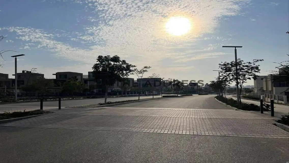 فيلا فاخرة في ميدان الجبل الجديد - القاهرة الجديدة