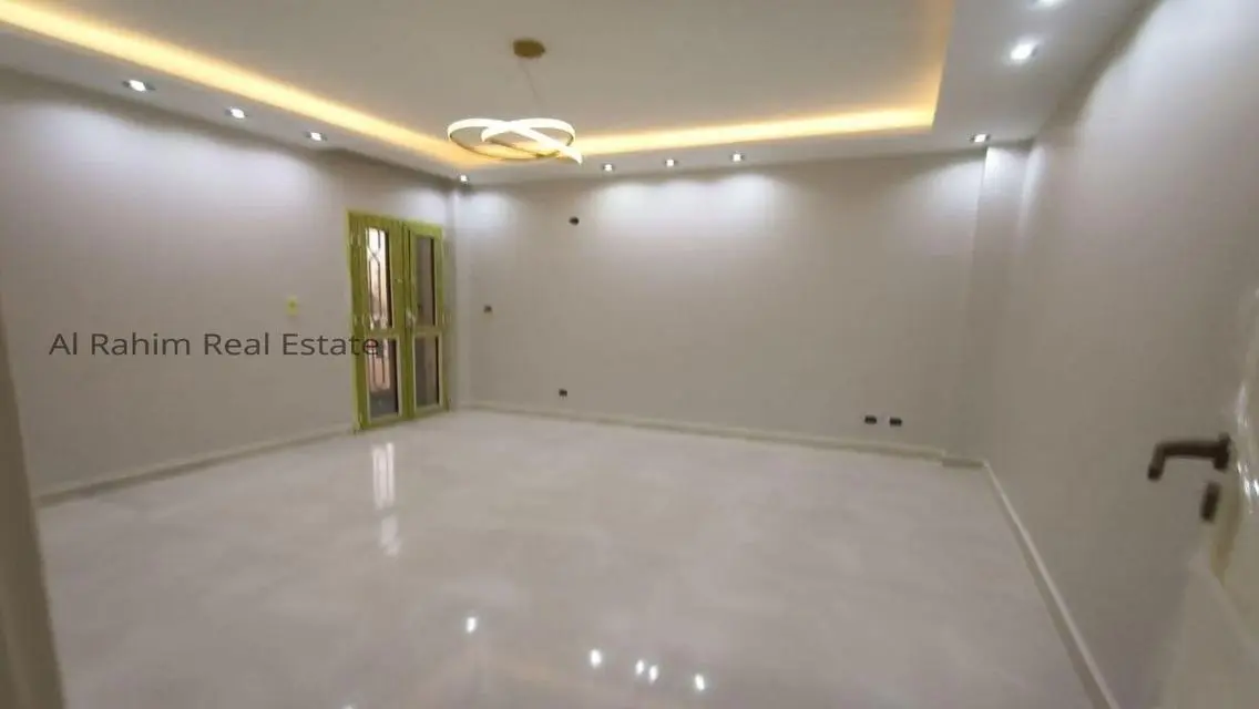 Exceptional Investment in a Luxury Apartment