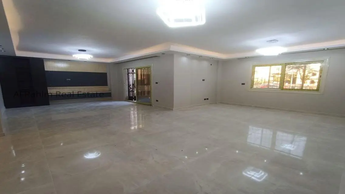 Exceptional Investment in a Luxury Apartment