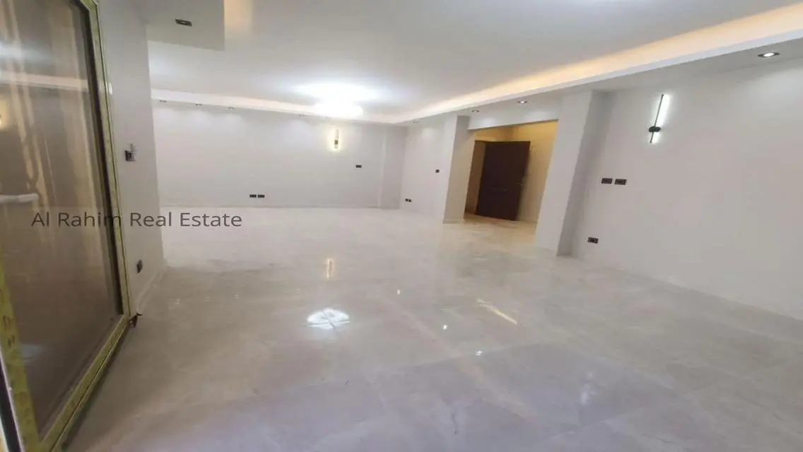 Exceptional Investment in a Luxury Apartment