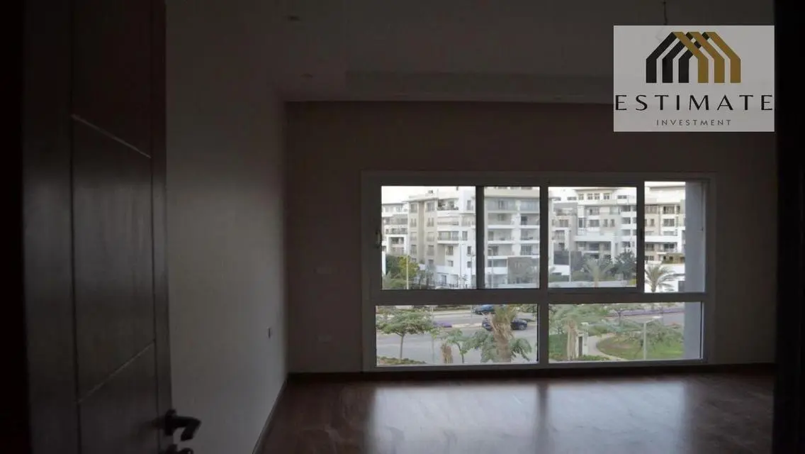 Luxury Apartment for Rent - 235 Square Meters