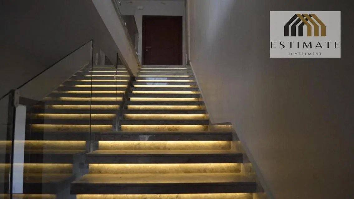 Luxury Apartment for Rent - 235 Square Meters