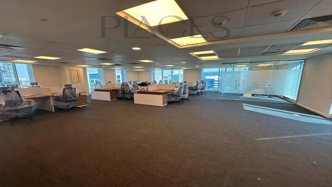 Premium Commercial Property of 700 Sq. Meters