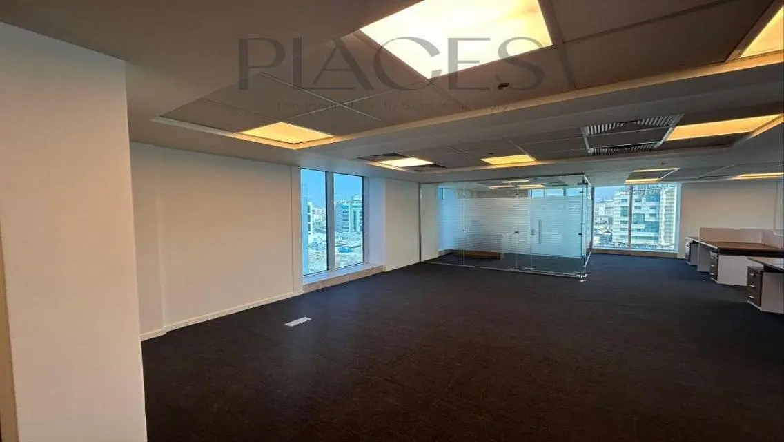 Premium Commercial Property of 700 Sq. Meters