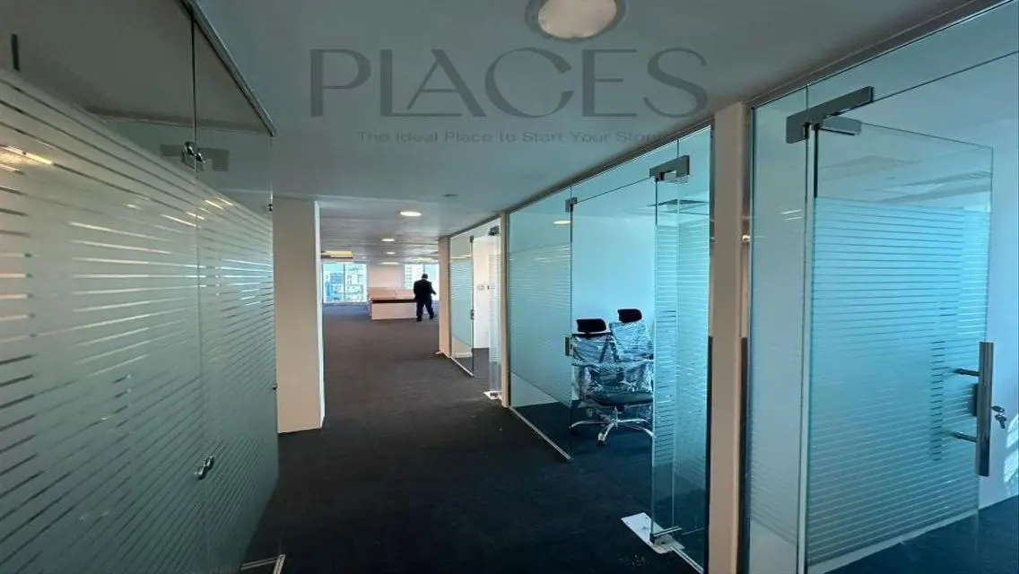 Premium Commercial Property of 700 Sq. Meters