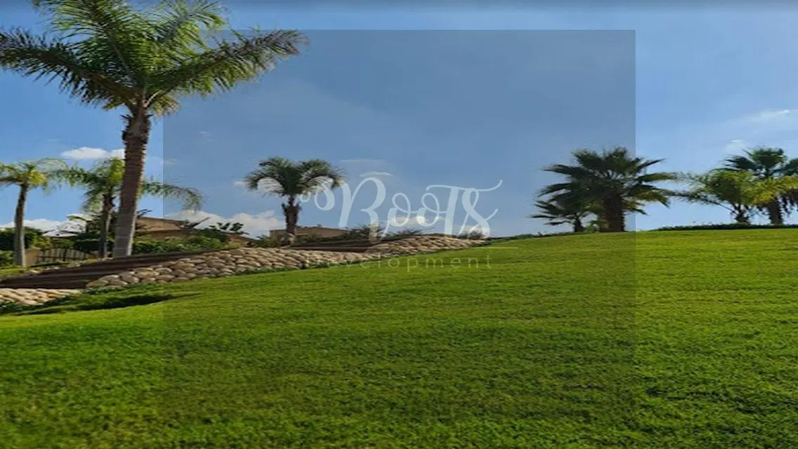 شقة رائعة بمساحة 2000 متر للبيع