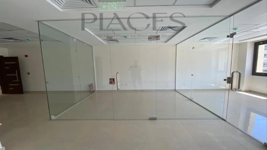 Amazing Apartment with Multiple Features