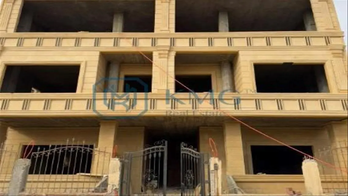 Luxury Apartment with Balcony for Sale