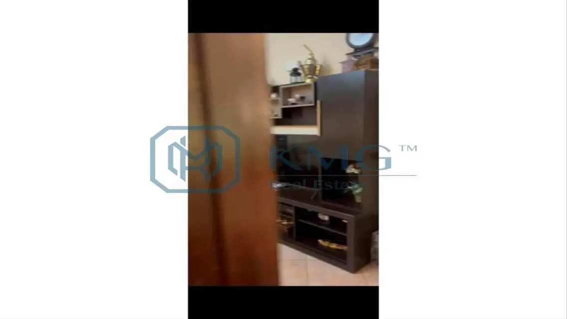 فيلا فاخرة للبيع بمساحة 100 متر
