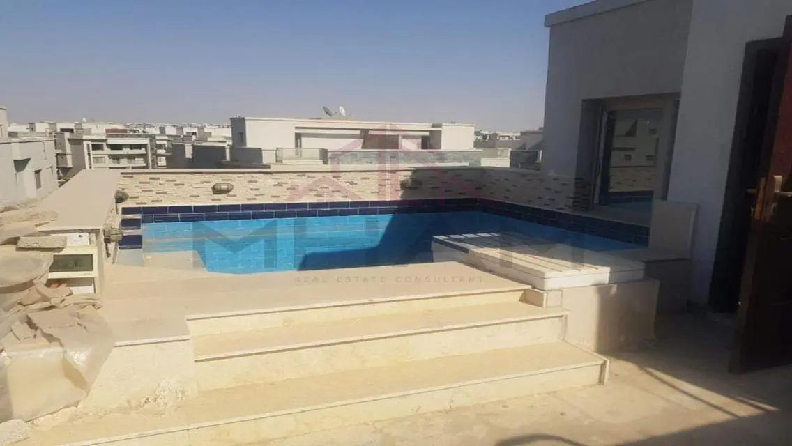 شقة فاخرة للإيجار مع شرفة
