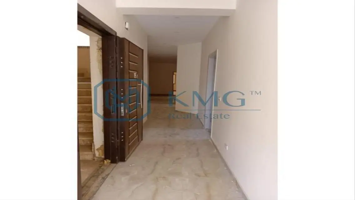 Luxury Apartment for Sale with Spacious Area