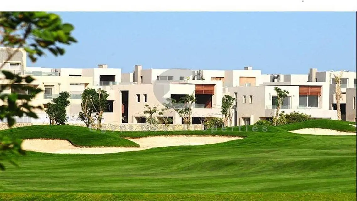Luxurious Villa in Hacienda Blue - 375 sqm