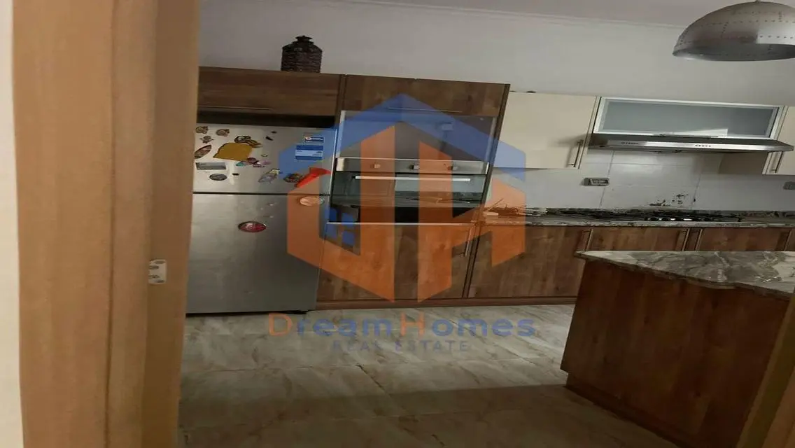 Luxurious Villa for Sale with Private Pool and Garden