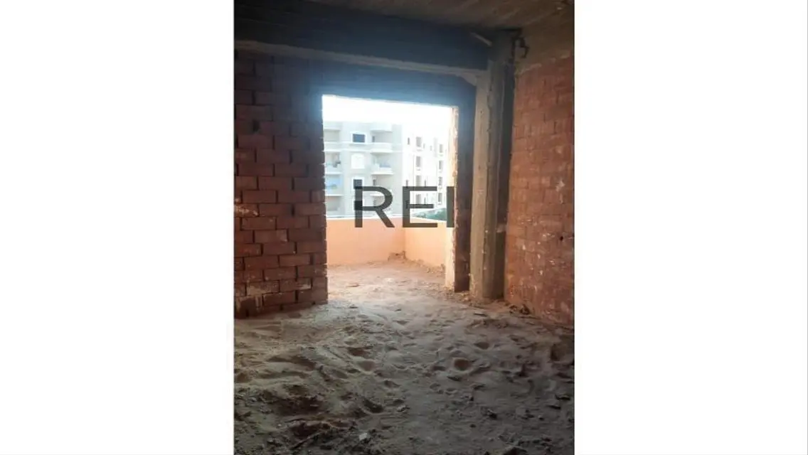 شقة فاخرة مع إمكانيات متعددة للبيع