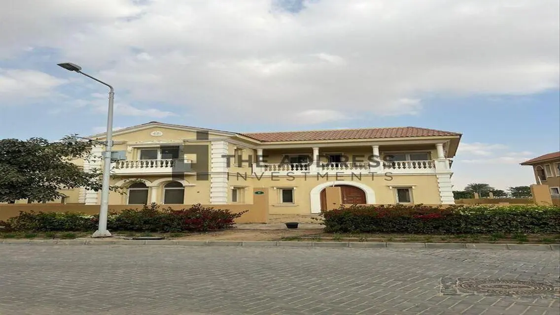 فيلا فاخرة في District 5 بمساحة مثالية