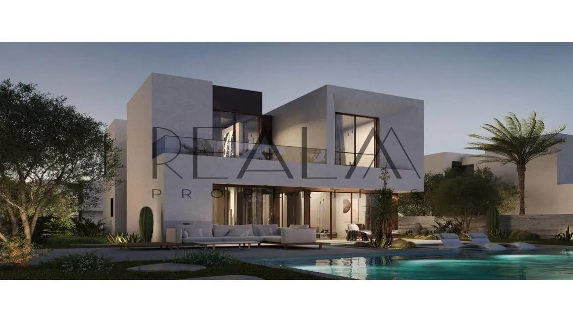 Luxury Villa with Private Pool and Garden