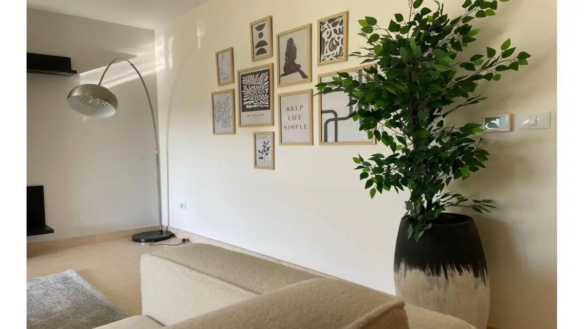 Luxurious Apartment with Garden and Stunning Amenities