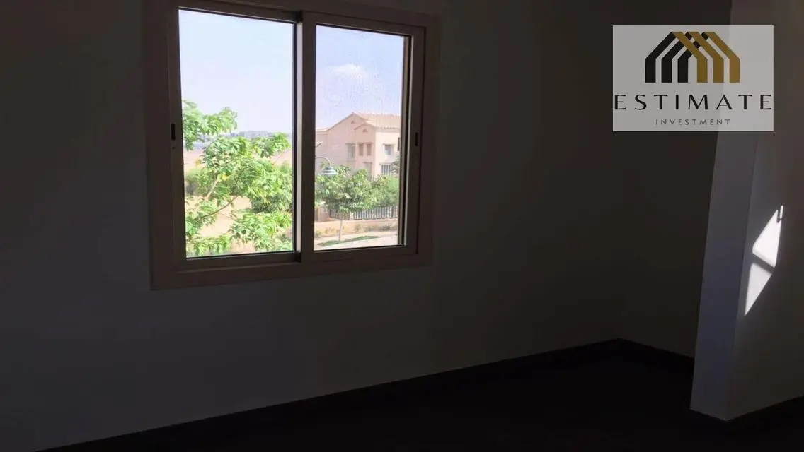 Luxurious 3-Bedroom Apartment in City Center