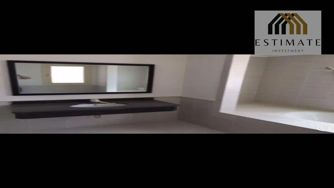 Luxurious 3-Bedroom Apartment in City Center
