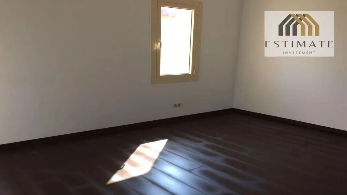 Luxurious 3-Bedroom Apartment in City Center