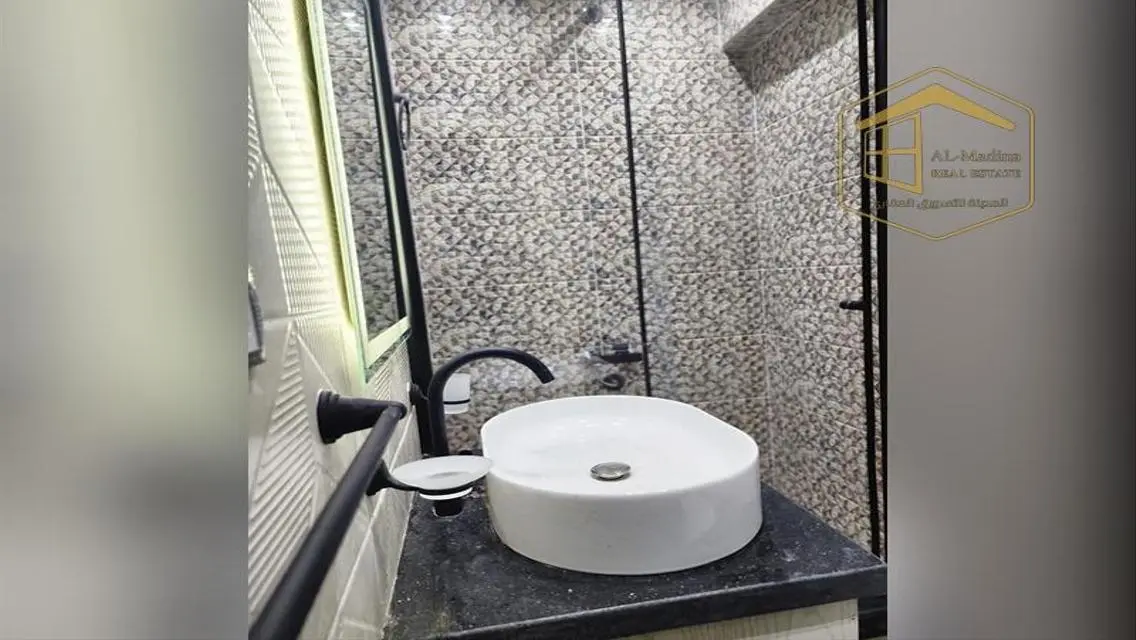 Stunning 2 Bedroom Apartment for Sale in a Prime Location