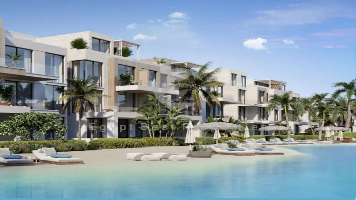 Luxury Villa for Sale with Private Garden and Pool