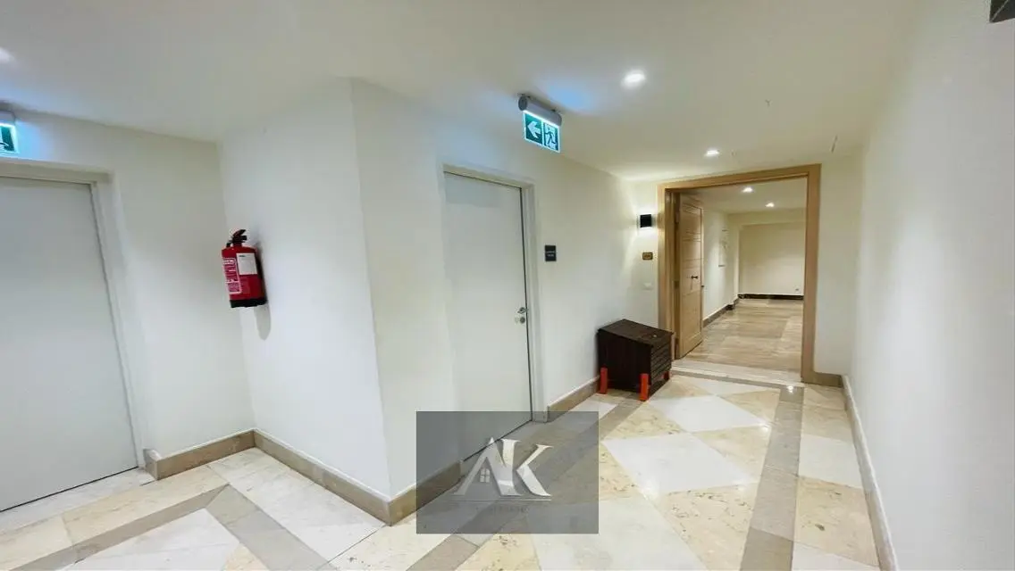 وحدة سكنية فاخرة مع إطلالة رائعة