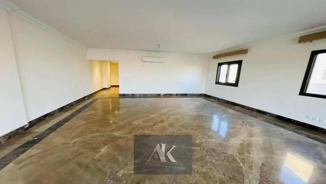 وحدة سكنية فاخرة مع إطلالة رائعة