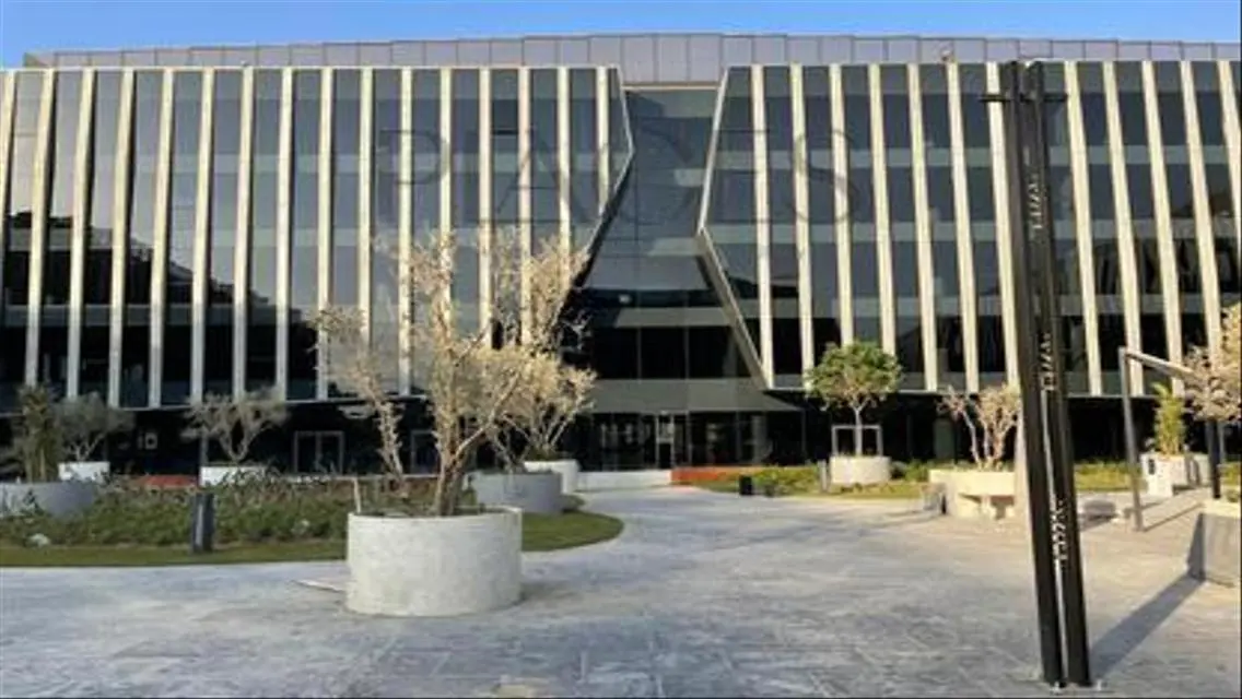 Premium Commercial Property with Meeting Rooms