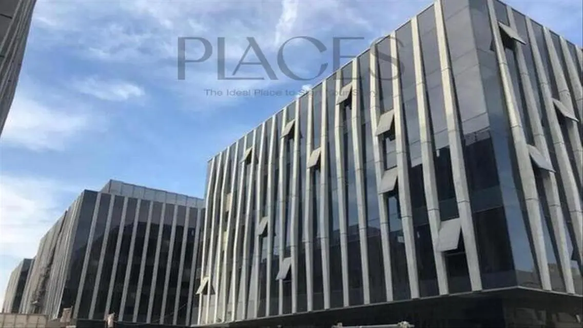 Premium Commercial Property with Meeting Rooms