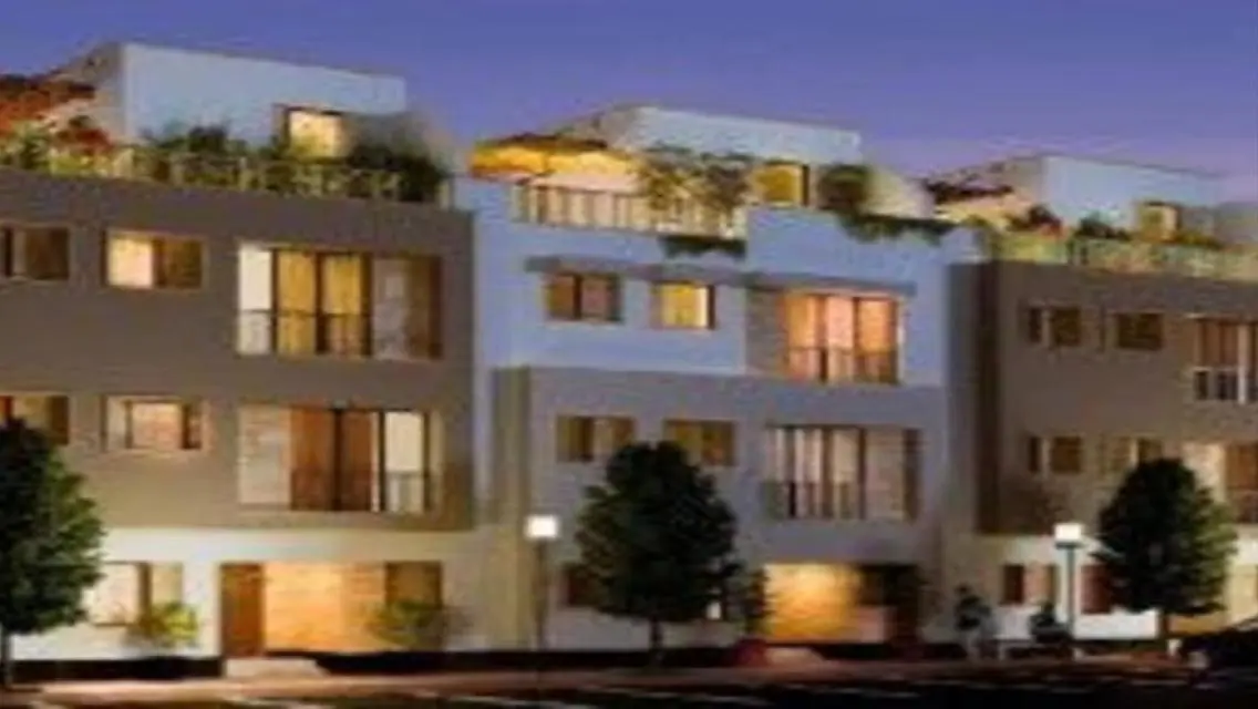 فيلا فاخرة للإيجار في NP RealEstate