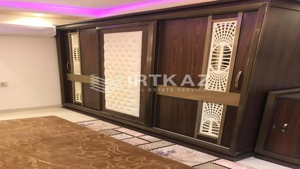 شقة فاخرة بمساحة 130 متر مع إطلالة على معلم رئيسي