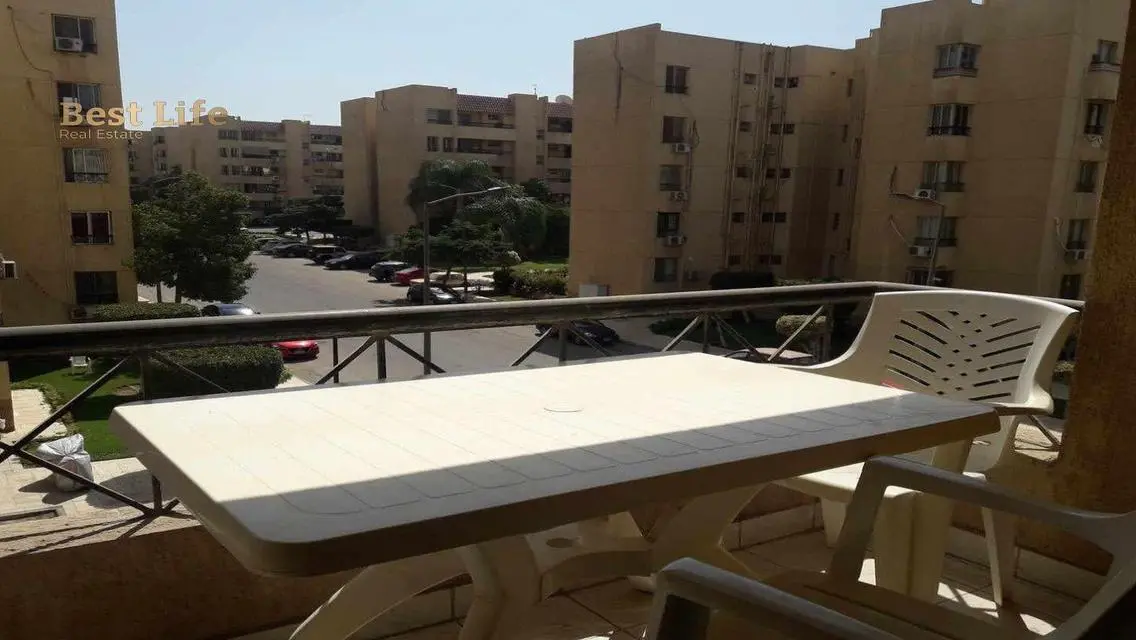 شقة فاخرة للإيجار في قلب المدينة