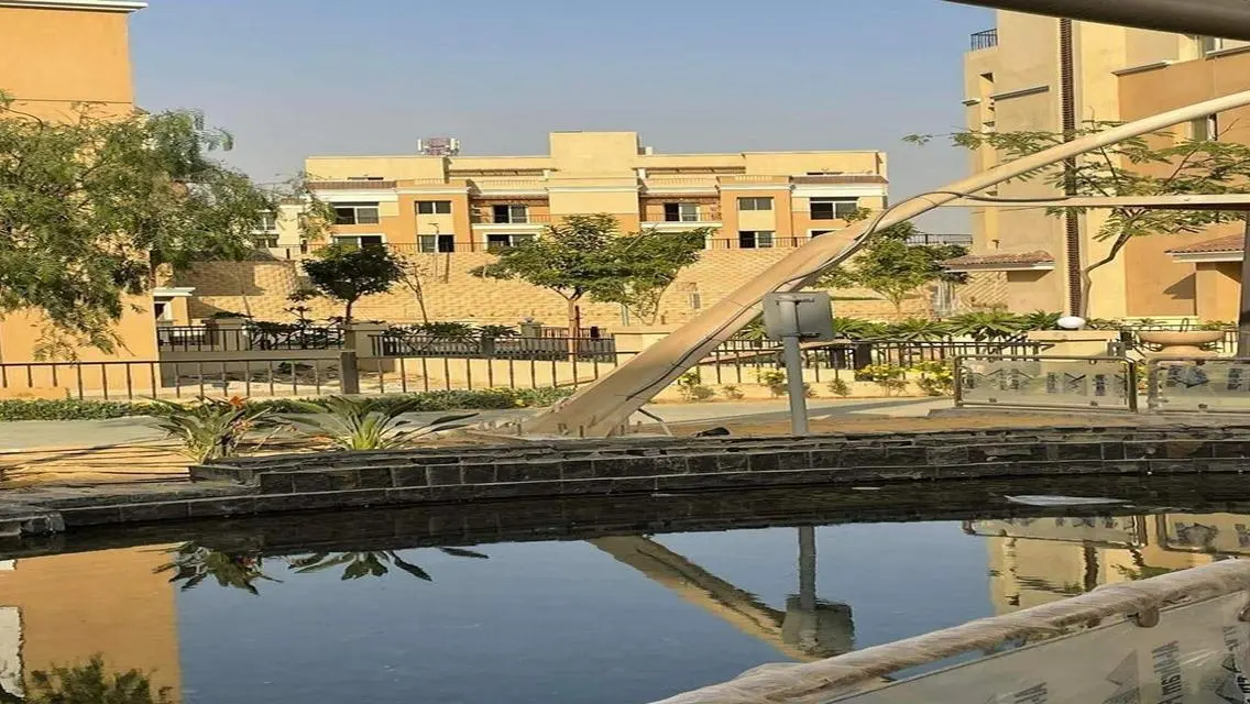 فيلا Z فاخرة في O-West