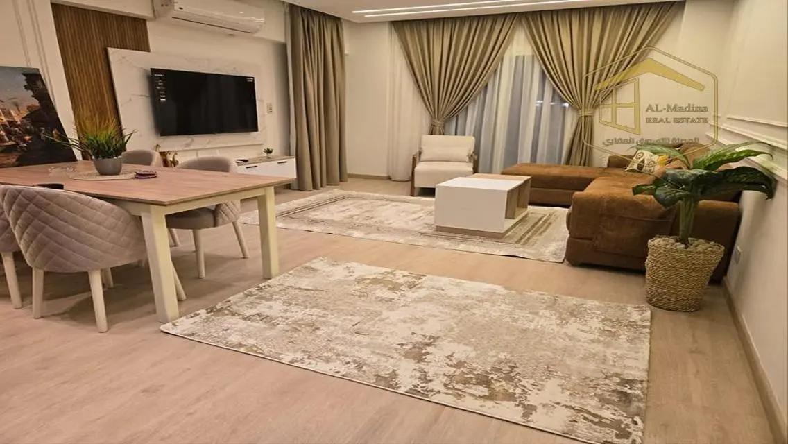 Luxury Apartment with Amenities in a Prime Location