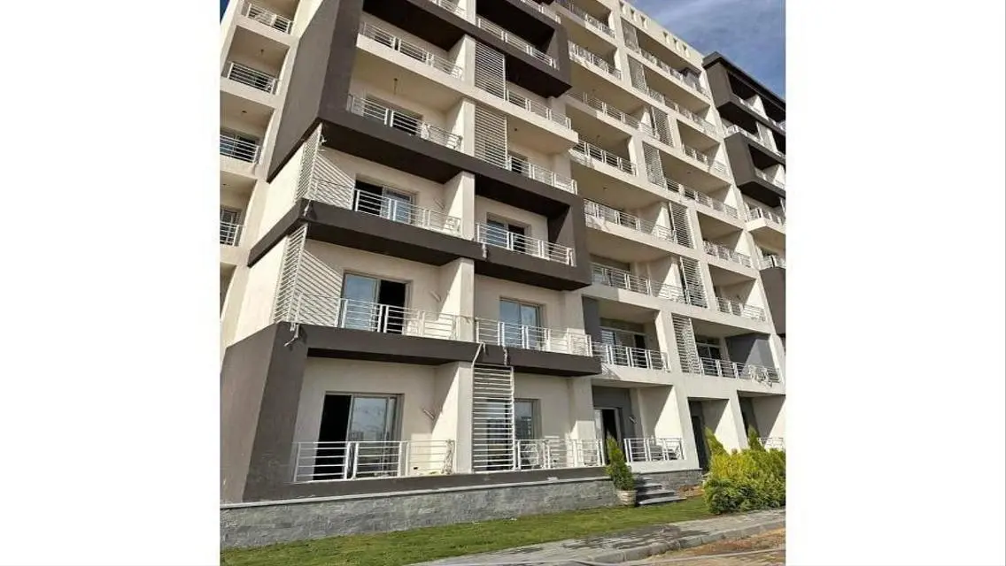 Luxury Apartment for Sale in R7-115- with Stunning Views