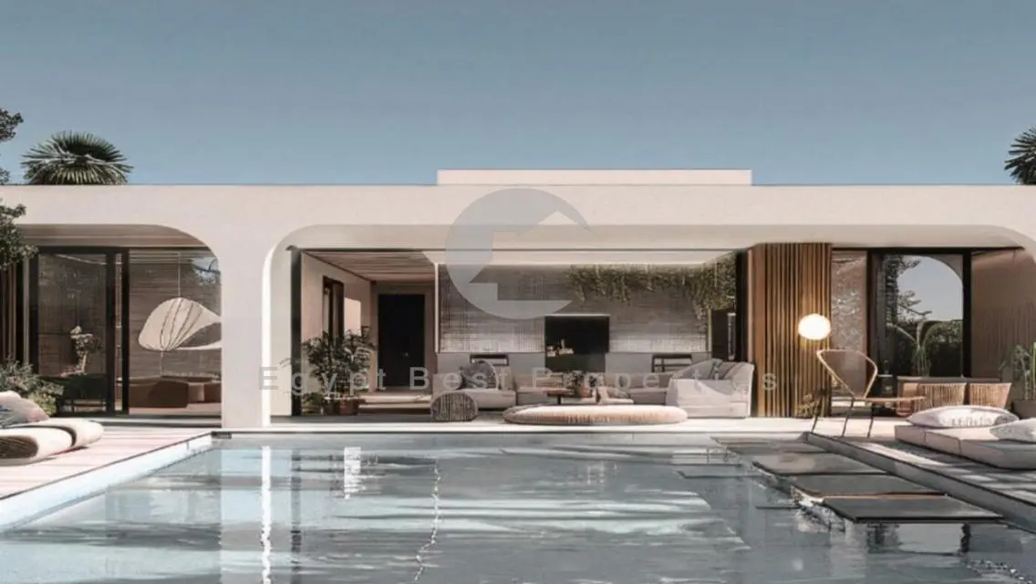 Luxury Villa in Palm Hills with Spacious Design