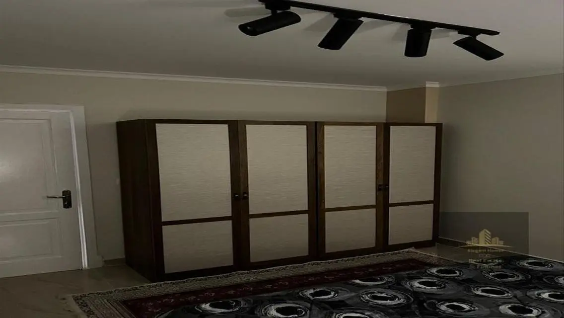 شقة متميزة للإيجار في قلب المدينة