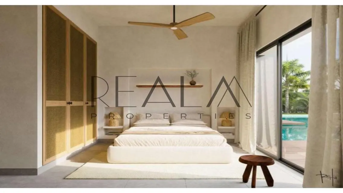 Luxury Villa for Sale Near Lakes