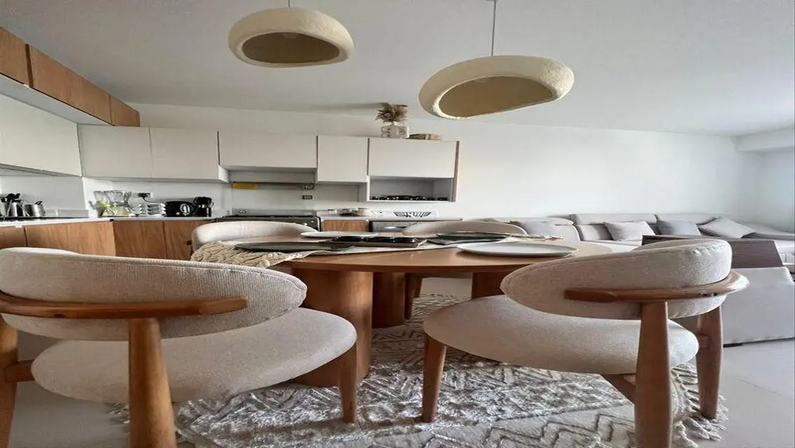 Luxurious Apartment with 180 sqm in the Heart of the City