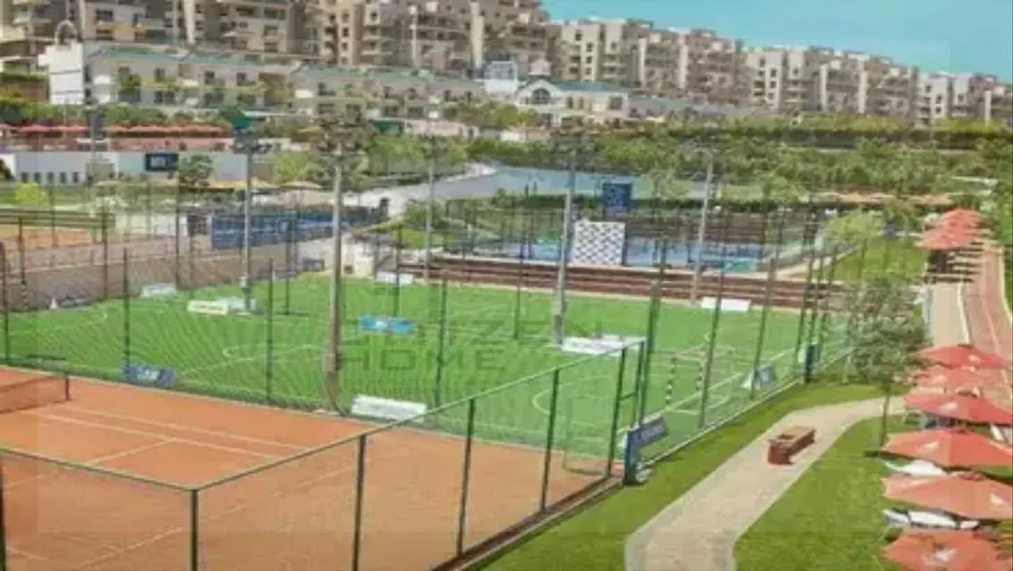 Luxury Apartment for Sale in Club Park - 150 sqm